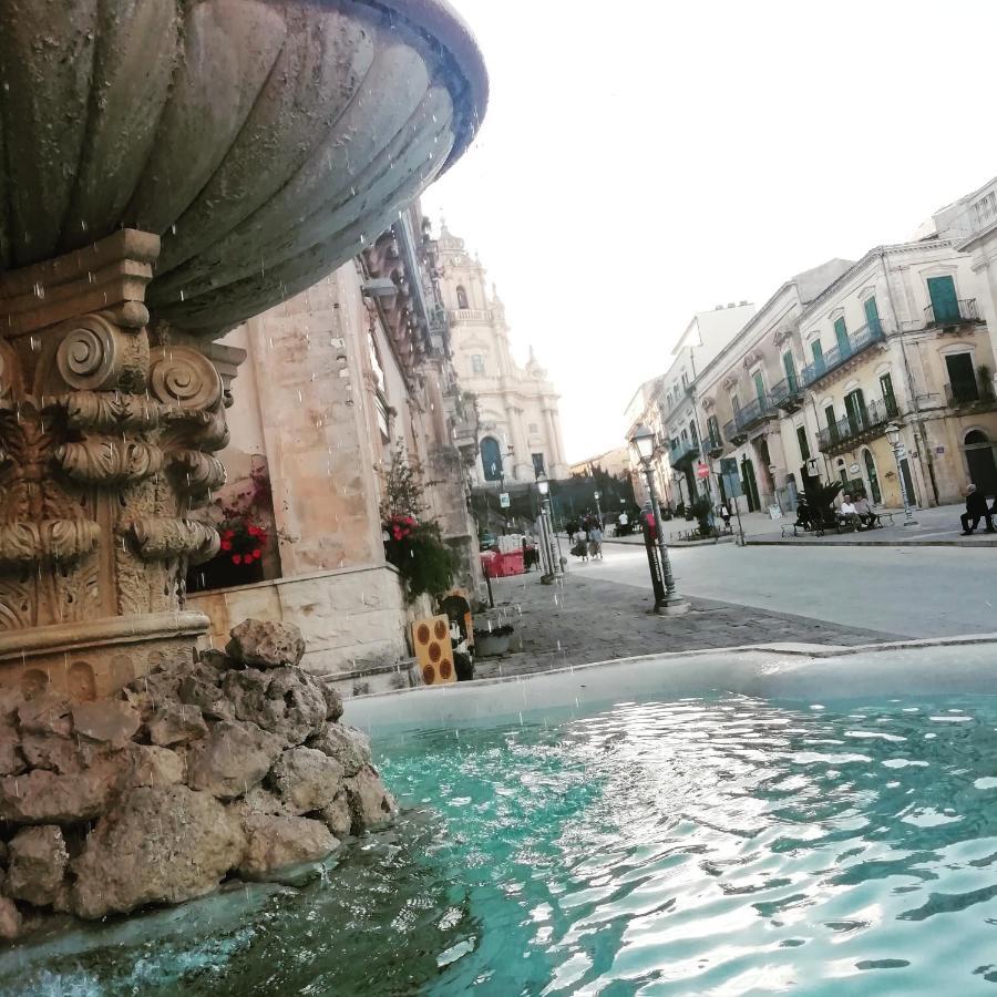Itinerario Barocco Apartment Ragusa Ibla - Eleganza E Comfort Nel Cuore Del Barocco Siciliano Zewnętrze zdjęcie